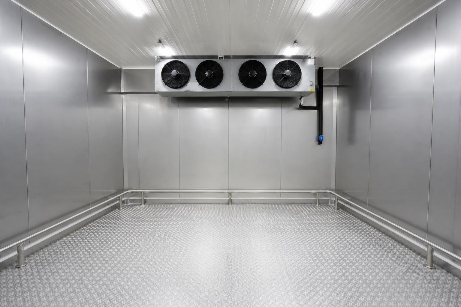 Evaporator cameră congelare